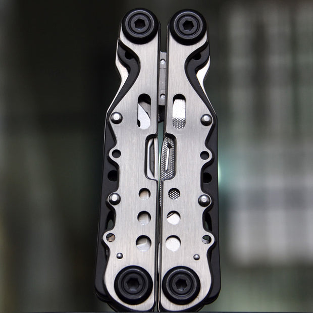 MULTIHERRAMIENTA ACERO  1C218